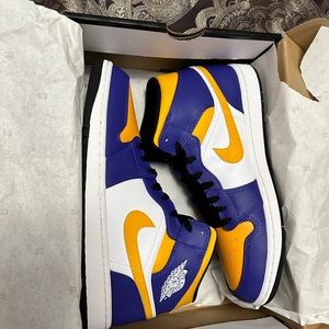 Brand new mens Nike size 10.5